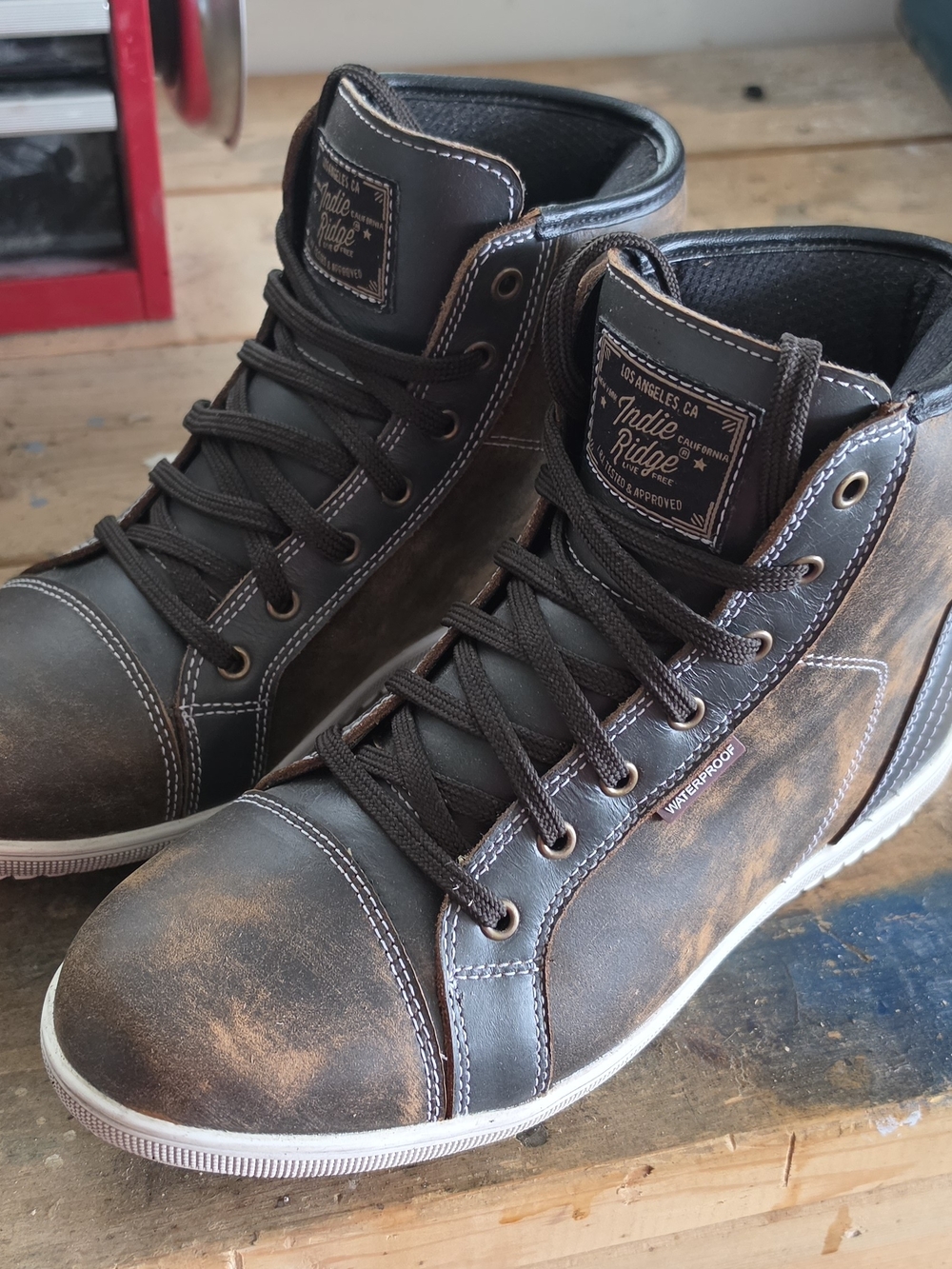 Men's 9.5 Indie Ridge Comanche High Top Waterproof Motorcycle Boots